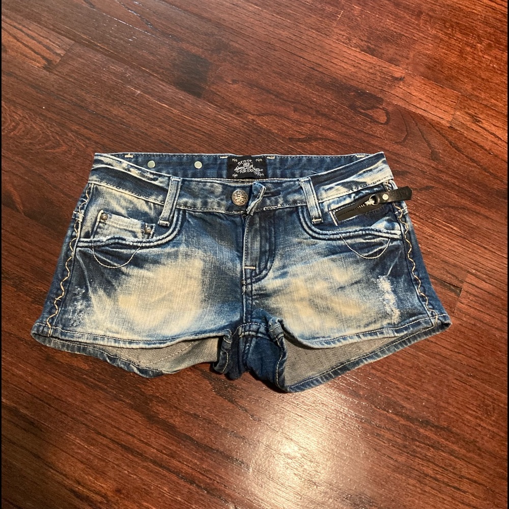 ReRock for EXPRESS low rise denim shorts
